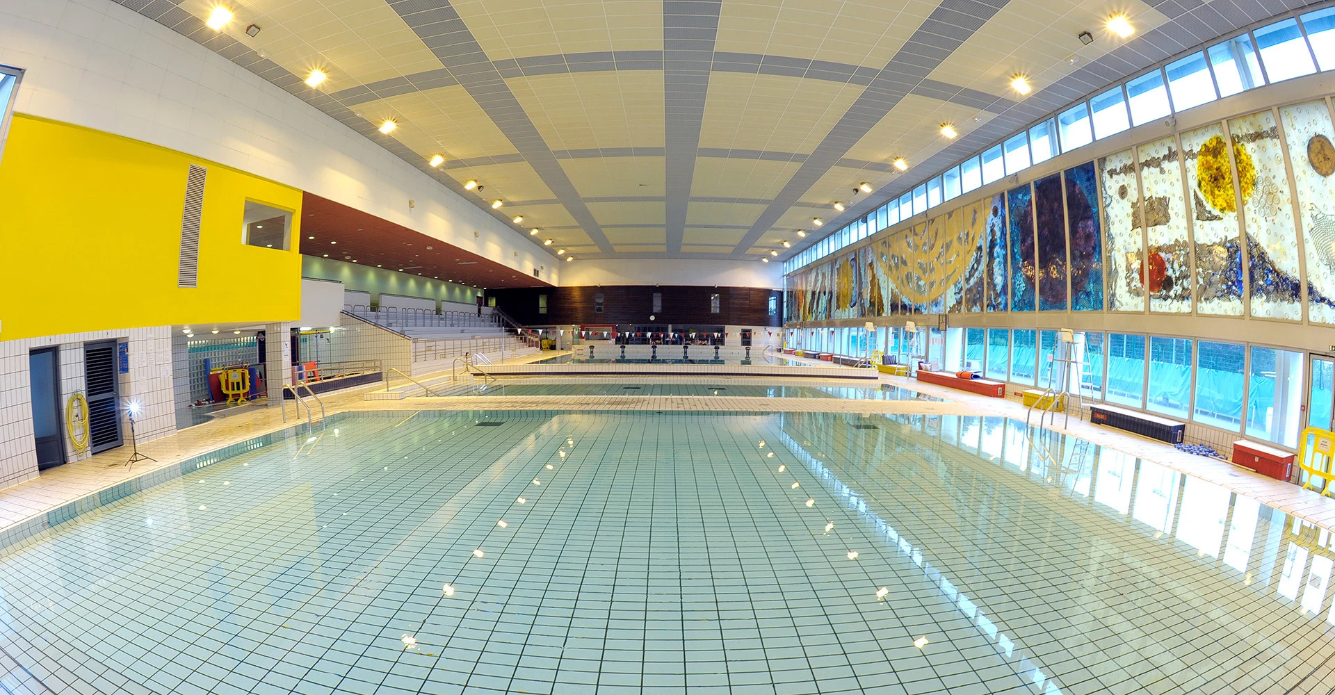 Photo décorative représentant la piscine municipale Franck Esposito.