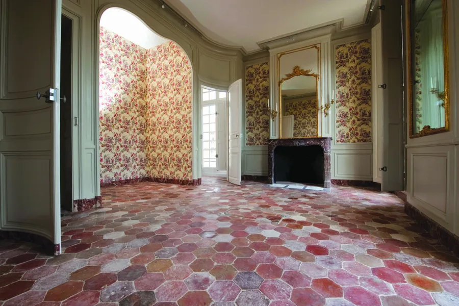 Une photo prise à l'intérieur du Château d'Asnières sur Seine