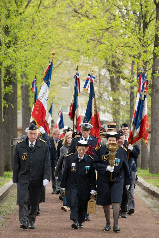 Photo commémorative du 78ème anniversaire du 8 mai 1945 à Asnières-sur-Seine