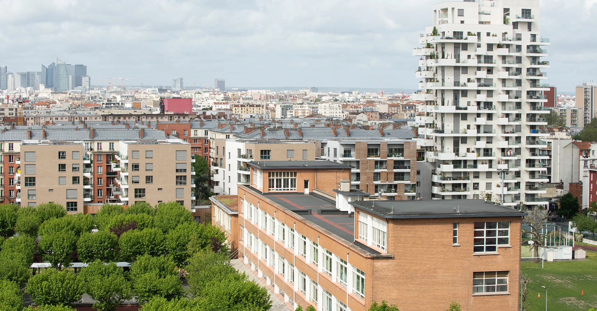 Visuel décoratif représentant une vue générale du paysage d'Asnières-sur-Seine.