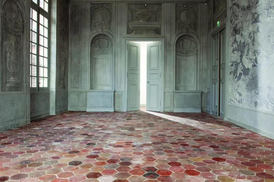 Une photo prise à l'intérieur du Château d'Asnières sur Seine