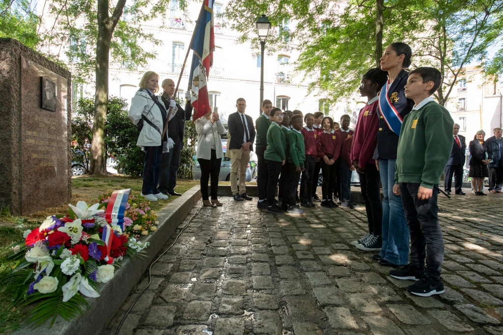 Photo commémorative du 78ème anniversaire du 8 mai 1945 à Asnières-sur-Seine