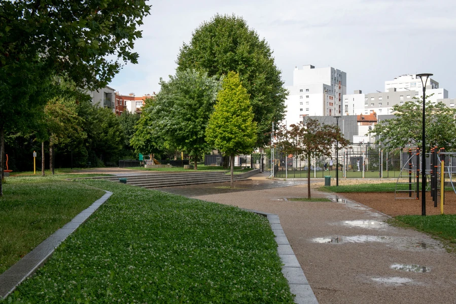 Une photo du Square Clémenceau